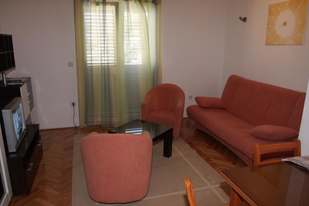 Apartments Ante Makarska Habitación foto